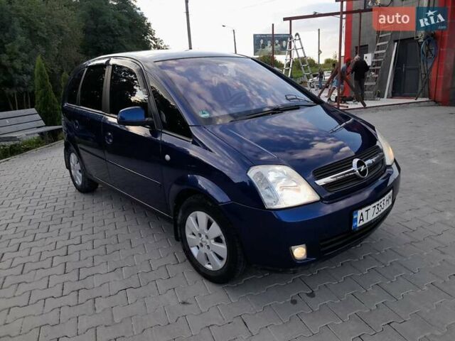 Синий Опель Мерива, объемом двигателя 1.6 л и пробегом 280 тыс. км за 3800 $, фото 1 на Automoto.ua