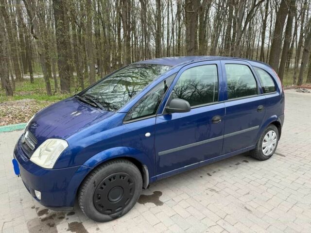 Синий Опель Мерива, объемом двигателя 0 л и пробегом 220 тыс. км за 1500 $, фото 1 на Automoto.ua