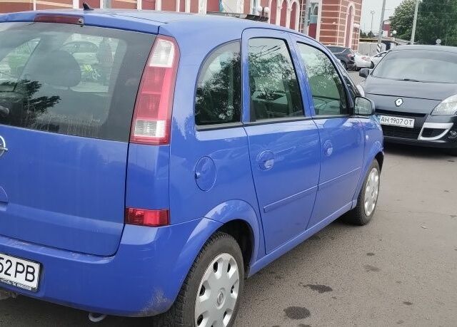 Синій Опель Меріва, об'ємом двигуна 1.6 л та пробігом 189 тис. км за 4100 $, фото 1 на Automoto.ua