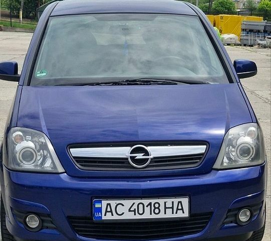 Синій Опель Меріва, об'ємом двигуна 1.6 л та пробігом 240 тис. км за 3950 $, фото 1 на Automoto.ua
