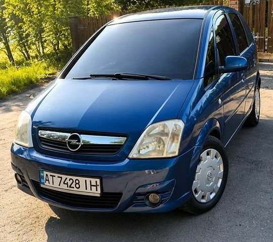 Синій Опель Меріва, об'ємом двигуна 1.36 л та пробігом 270 тис. км за 2999 $, фото 1 на Automoto.ua
