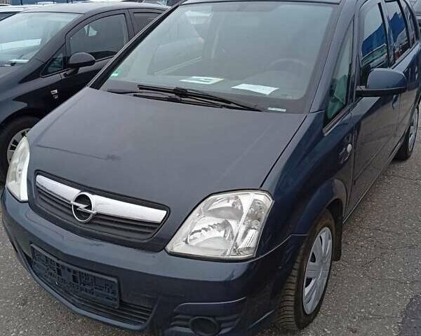 Синий Опель Мерива, объемом двигателя 1.6 л и пробегом 152 тыс. км за 4550 $, фото 1 на Automoto.ua