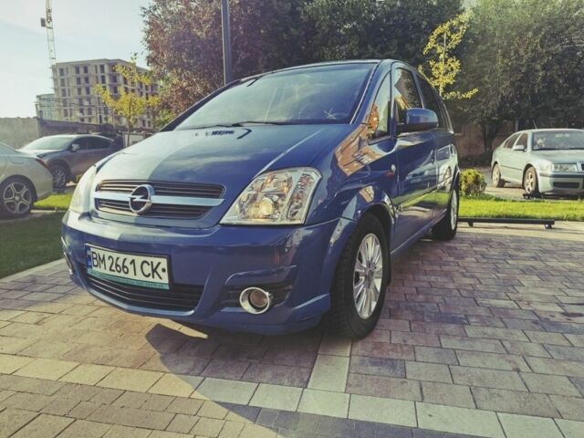 Синий Опель Мерива, объемом двигателя 1.6 л и пробегом 303 тыс. км за 3700 $, фото 1 на Automoto.ua