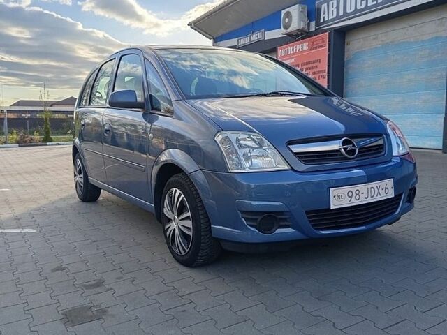 Синій Опель Меріва, об'ємом двигуна 0 л та пробігом 239 тис. км за 5400 $, фото 1 на Automoto.ua