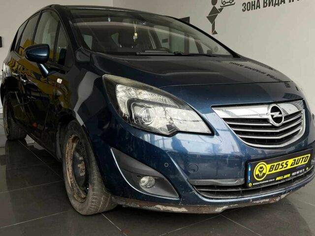 Синий Опель Мерива, объемом двигателя 1.7 л и пробегом 271 тыс. км за 6600 $, фото 1 на Automoto.ua