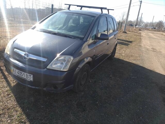 Синий Опель Мерива, объемом двигателя 1.6 л и пробегом 288 тыс. км за 2700 $, фото 1 на Automoto.ua