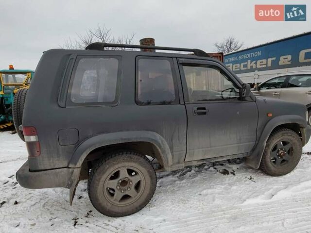 Черный Опель Монтерей, объемом двигателя 3.2 л и пробегом 400 тыс. км за 5500 $, фото 1 на Automoto.ua