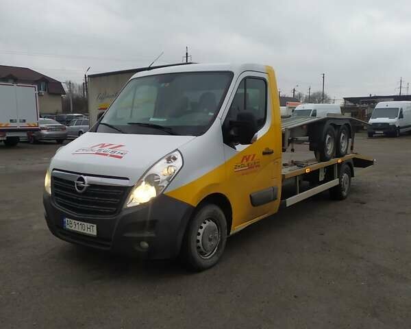 Белый Опель Movano, объемом двигателя 2.3 л и пробегом 380 тыс. км за 17500 $, фото 1 на Automoto.ua