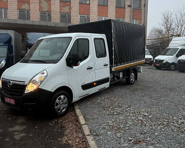 Белый Опель Movano, объемом двигателя 2.3 л и пробегом 185 тыс. км за 19900 $, фото 1 на Automoto.ua