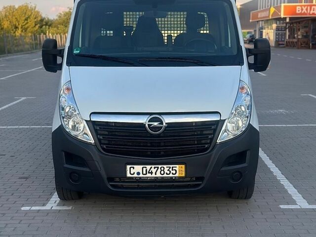 Білий Опель Movano, об'ємом двигуна 2.3 л та пробігом 226 тис. км за 18000 $, фото 1 на Automoto.ua