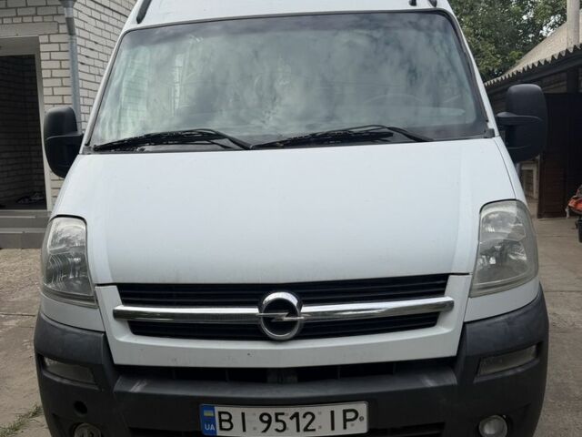 Белый Опель Movano, объемом двигателя 2.5 л и пробегом 512 тыс. км за 5820 $, фото 1 на Automoto.ua