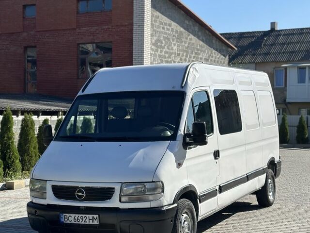 Белый Опель Movano, объемом двигателя 2.8 л и пробегом 520 тыс. км за 4500 $, фото 1 на Automoto.ua