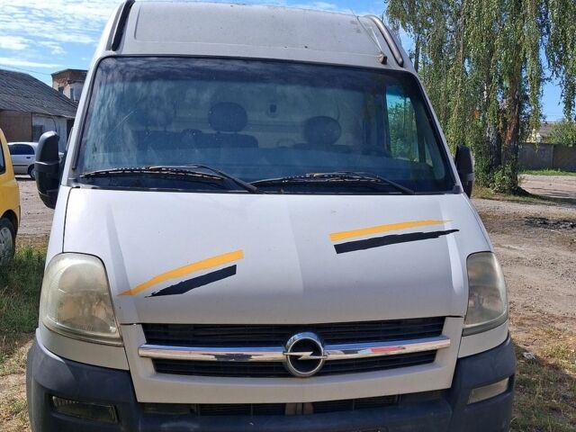 Белый Опель Movano, объемом двигателя 2.46 л и пробегом 304 тыс. км за 4600 $, фото 1 на Automoto.ua
