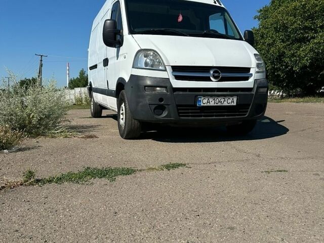 Білий Опель Movano, об'ємом двигуна 2.46 л та пробігом 412 тис. км за 6950 $, фото 1 на Automoto.ua