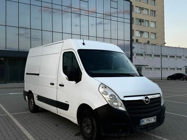 Белый Опель Movano, объемом двигателя 2.3 л и пробегом 254 тыс. км за 11900 $, фото 1 на Automoto.ua