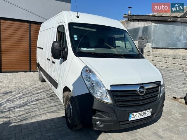 Белый Опель Movano, объемом двигателя 2.3 л и пробегом 235 тыс. км за 12500 $, фото 1 на Automoto.ua