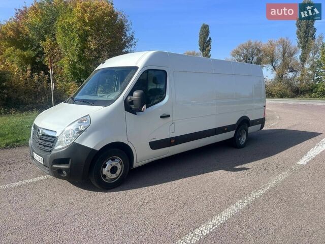 Белый Опель Movano, объемом двигателя 2.3 л и пробегом 283 тыс. км за 17500 $, фото 1 на Automoto.ua