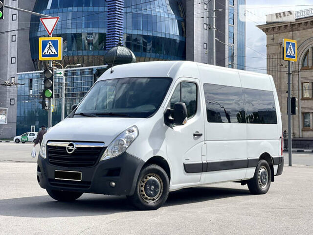 Белый Опель Movano, объемом двигателя 2.3 л и пробегом 245 тыс. км за 17800 $, фото 1 на Automoto.ua