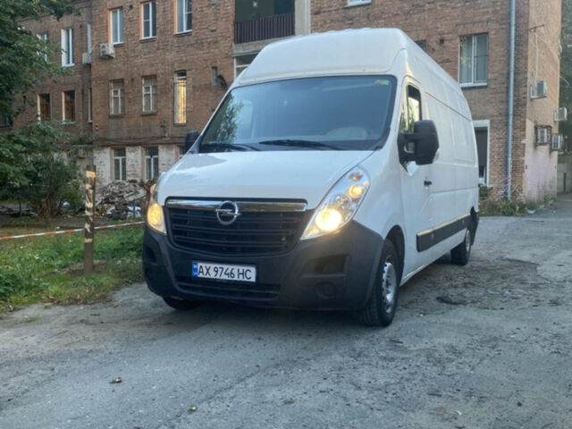 Белый Опель Movano, объемом двигателя 2.3 л и пробегом 406 тыс. км за 10000 $, фото 1 на Automoto.ua