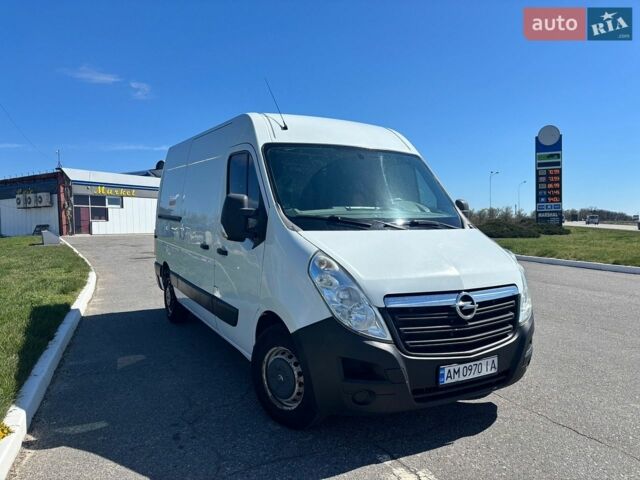 Білий Опель Movano, об'ємом двигуна 2.3 л та пробігом 390 тис. км за 16000 $, фото 1 на Automoto.ua