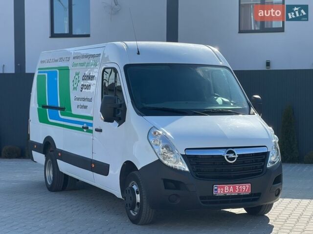 Белый Опель Movano, объемом двигателя 2.3 л и пробегом 228 тыс. км за 18800 $, фото 1 на Automoto.ua