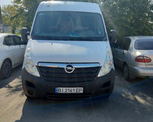 Белый Опель Movano, объемом двигателя 0 л и пробегом 240 тыс. км за 17000 $, фото 1 на Automoto.ua