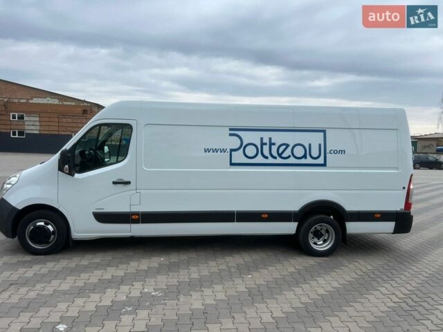 Белый Опель Movano, объемом двигателя 2.3 л и пробегом 305 тыс. км за 20499 $, фото 1 на Automoto.ua