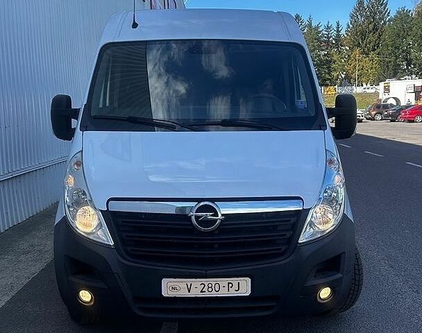 Белый Опель Movano, объемом двигателя 2.3 л и пробегом 344 тыс. км за 14800 $, фото 1 на Automoto.ua