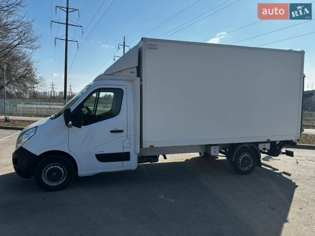 Белый Опель Movano, объемом двигателя 2.3 л и пробегом 290 тыс. км за 19000 $, фото 1 на Automoto.ua