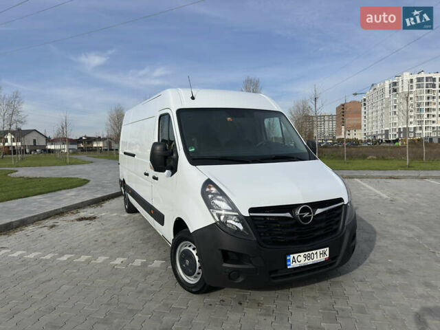 Белый Опель Movano, объемом двигателя 2.3 л и пробегом 246 тыс. км за 19888 $, фото 1 на Automoto.ua