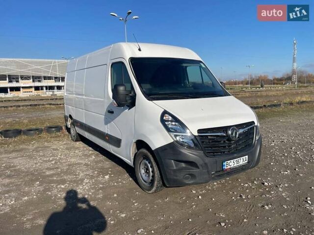 Белый Опель Movano, объемом двигателя 2.3 л и пробегом 154 тыс. км за 17900 $, фото 1 на Automoto.ua