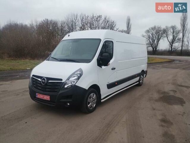 Белый Опель Movano, объемом двигателя 2.3 л и пробегом 150 тыс. км за 18700 $, фото 1 на Automoto.ua