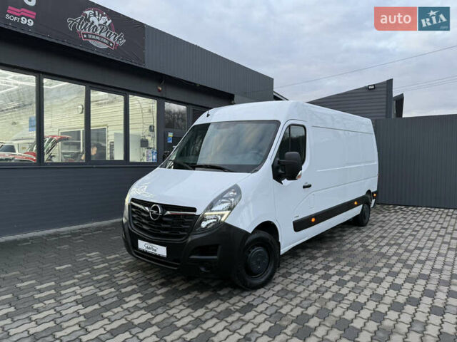 Белый Опель Movano, объемом двигателя 2.3 л и пробегом 145 тыс. км за 18800 $, фото 1 на Automoto.ua