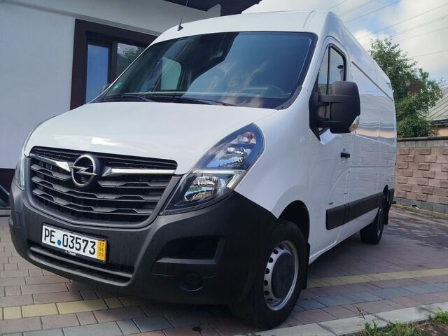 Белый Опель Movano, объемом двигателя 2.3 л и пробегом 183 тыс. км за 17800 $, фото 1 на Automoto.ua