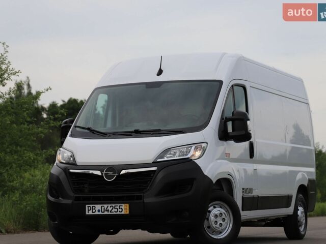 Білий Опель Movano, об'ємом двигуна 2.2 л та пробігом 103 тис. км за 19999 $, фото 1 на Automoto.ua