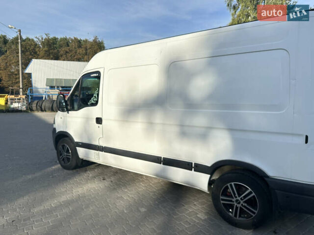 Белый Опель Movano, объемом двигателя 2.46 л и пробегом 572 тыс. км за 8500 $, фото 1 на Automoto.ua
