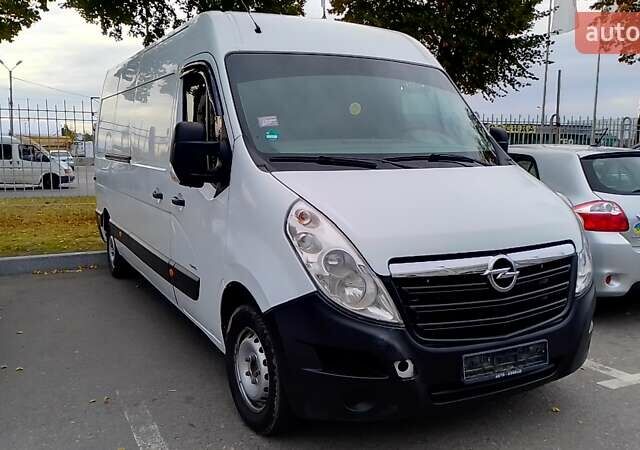 Белый Опель Movano, объемом двигателя 2.3 л и пробегом 329 тыс. км за 12500 $, фото 1 на Automoto.ua
