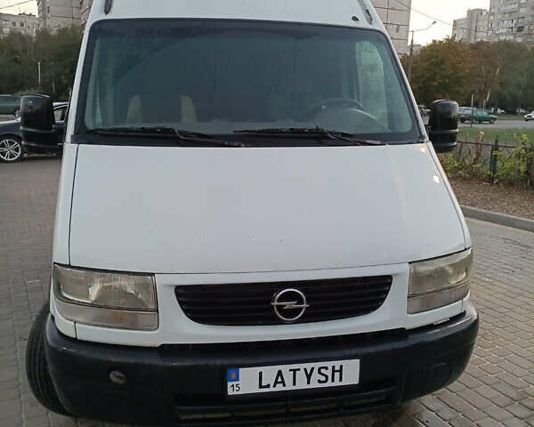 Белый Опель Movano, объемом двигателя 2.19 л и пробегом 475 тыс. км за 6300 $, фото 1 на Automoto.ua