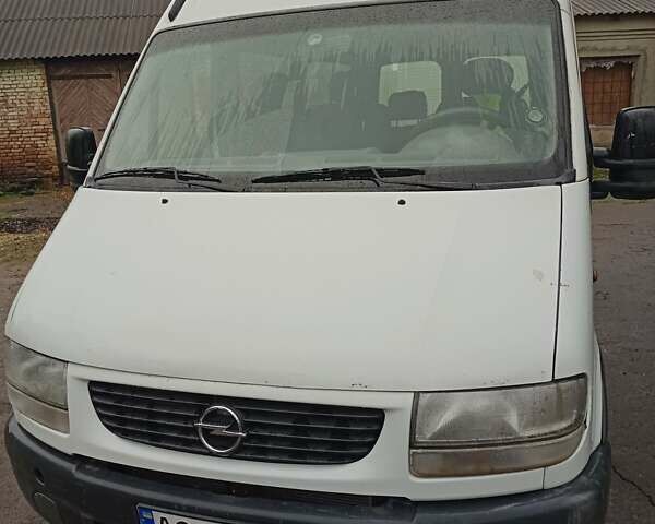 Білий Опель Movano, об'ємом двигуна 2.8 л та пробігом 200 тис. км за 3000 $, фото 1 на Automoto.ua