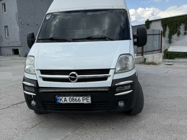 Білий Опель Movano, об'ємом двигуна 3 л та пробігом 400 тис. км за 6900 $, фото 1 на Automoto.ua