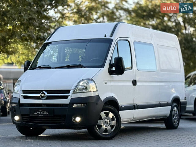 Белый Опель Movano, объемом двигателя 2.46 л и пробегом 318 тыс. км за 6900 $, фото 1 на Automoto.ua