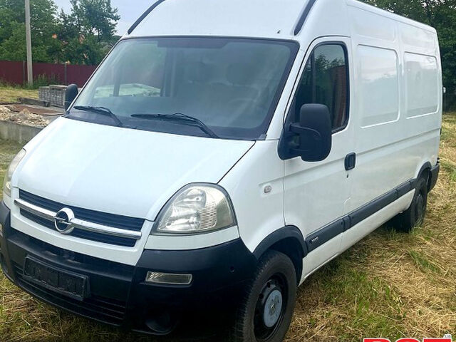 Белый Опель Movano, объемом двигателя 2.5 л и пробегом 267 тыс. км за 7480 $, фото 1 на Automoto.ua