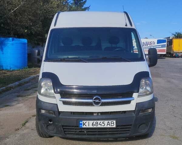 Белый Опель Movano, объемом двигателя 2.95 л и пробегом 411 тыс. км за 5200 $, фото 1 на Automoto.ua