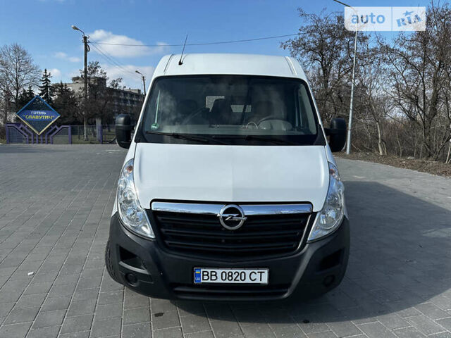 Білий Опель Movano, об'ємом двигуна 2.3 л та пробігом 148 тис. км за 13300 $, фото 1 на Automoto.ua