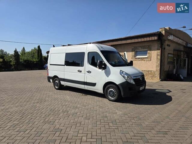 Белый Опель Movano, объемом двигателя 2.3 л и пробегом 230 тыс. км за 14000 $, фото 1 на Automoto.ua