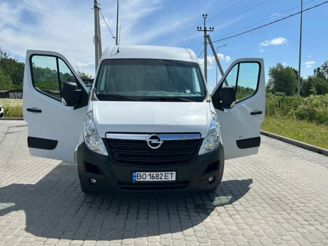 Белый Опель Movano, объемом двигателя 2.3 л и пробегом 619 тыс. км за 12900 $, фото 1 на Automoto.ua
