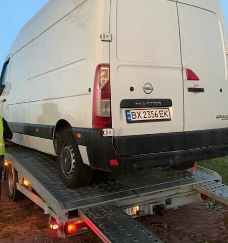 Белый Опель Movano, объемом двигателя 2.3 л и пробегом 500 тыс. км за 10500 $, фото 1 на Automoto.ua