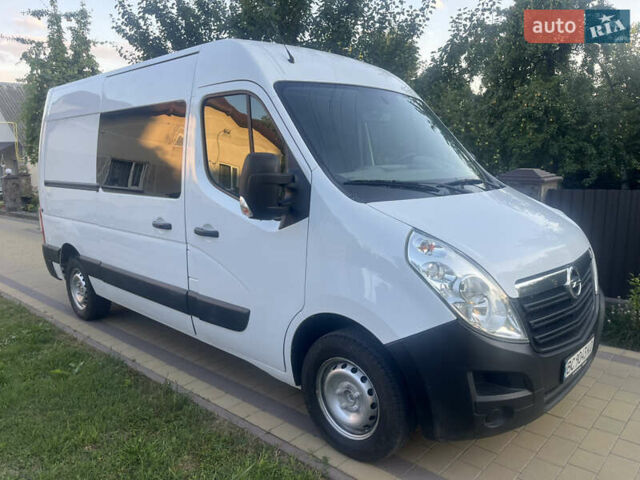 Белый Опель Movano, объемом двигателя 2.3 л и пробегом 282 тыс. км за 15500 $, фото 1 на Automoto.ua