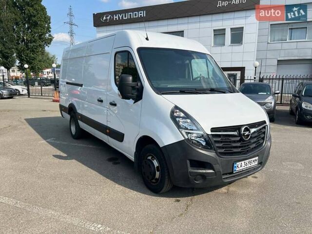 Белый Опель Movano, объемом двигателя 2.3 л и пробегом 52 тыс. км за 24500 $, фото 1 на Automoto.ua