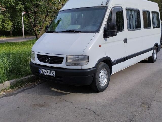 Білий Опель Movano, об'ємом двигуна 2.8 л та пробігом 415 тис. км за 5600 $, фото 1 на Automoto.ua